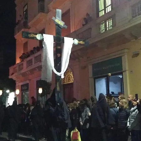 Grimaldi Guest Lejlighed *