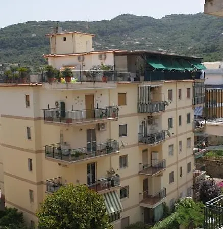 Apartman Grimaldi Guest *