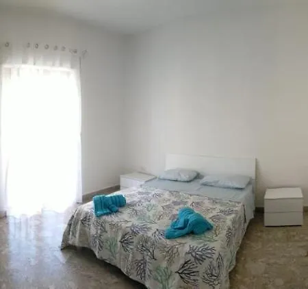 Apartman Grimaldi Guest *