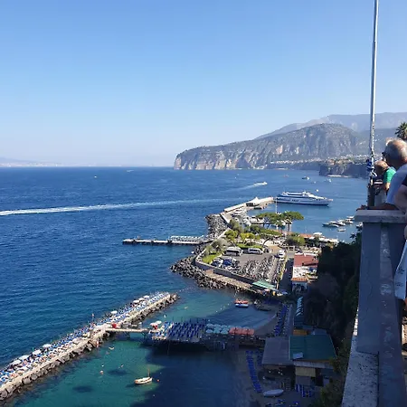 Grimaldi Guest Apartman Sorrento