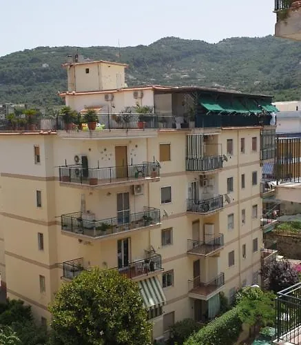 Appartement Grimaldi Guest *