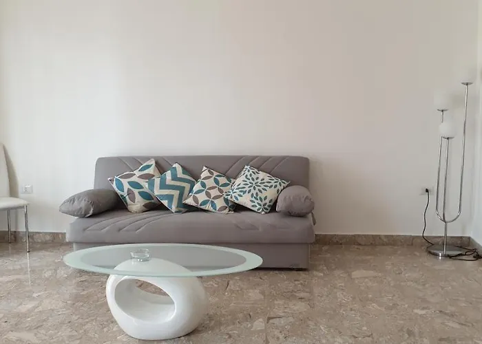 Grimaldi Guest * Sorrento