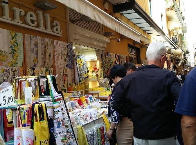 Apartment Grimaldi Guest