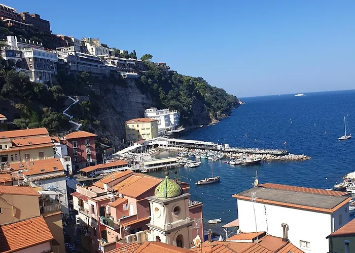 Grimaldi Guest * Sorrento