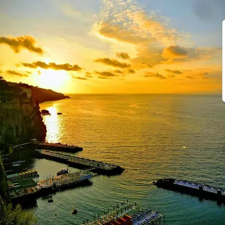 Grimaldi Guest Apartament