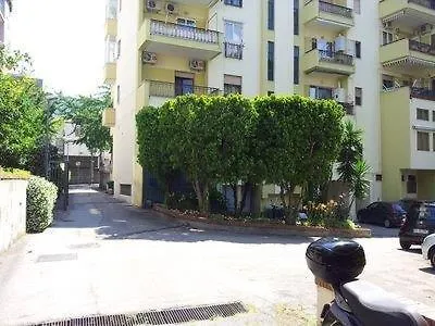 Grimaldi Guest Apartamento Península Sorrentina
