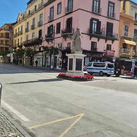 Grimaldi Guest Apartament